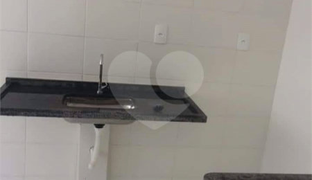 Apartamento à venda com 2 quartos em Recreio São Judas Tadeu, São Carlos, SP
