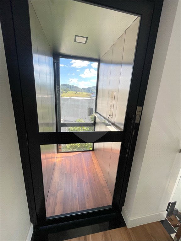 Casa à venda com 3 suítes em Condomínio Vale das Águas, Bragança Paulista, SP
