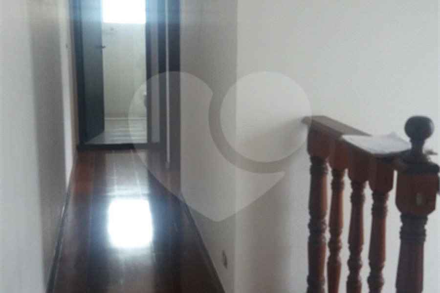 Sobrado à venda com 3 quartos, sendo 1 suíte, em Horto, São Paulo, SP
