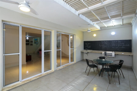Casa à venda com 4 suítes no condomínio Bellagio, São Paulo - SP