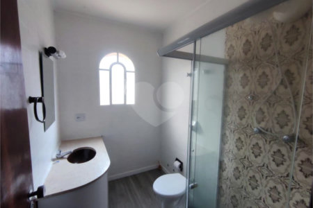 Sobrado à venda com 3 quartos, sendo 1 suíte, em Chácara Santo Antônio, São Paulo, SP