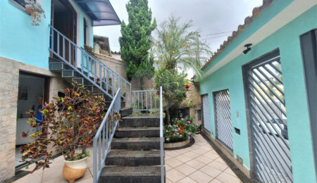Sobrado à venda com 3 quartos, sendo 1 suíte,  em Vila Santa Terezinha (zona Norte), São Paulo, SP