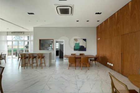 Apartamento à venda com 3 suítes em Vila Romana, São Paulo, SP