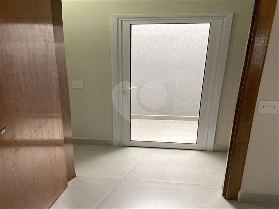 Casa à venda com 3 quartos, sendo 1 suíte, no condomínio Vila Ytu, Indaiatuba - SP