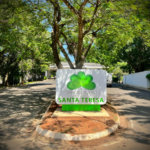 Casa à venda com 5 quartos, sendo 3 suítes, no condomínio Santa Teresa 1, Vinhedo - SP