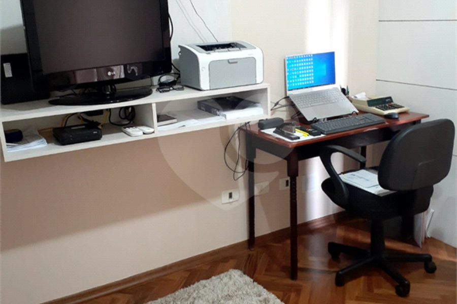 Sobrado à venda com 3 quartos, sendo 1 suíte,  em Vila Guilherme, São Paulo, SP
