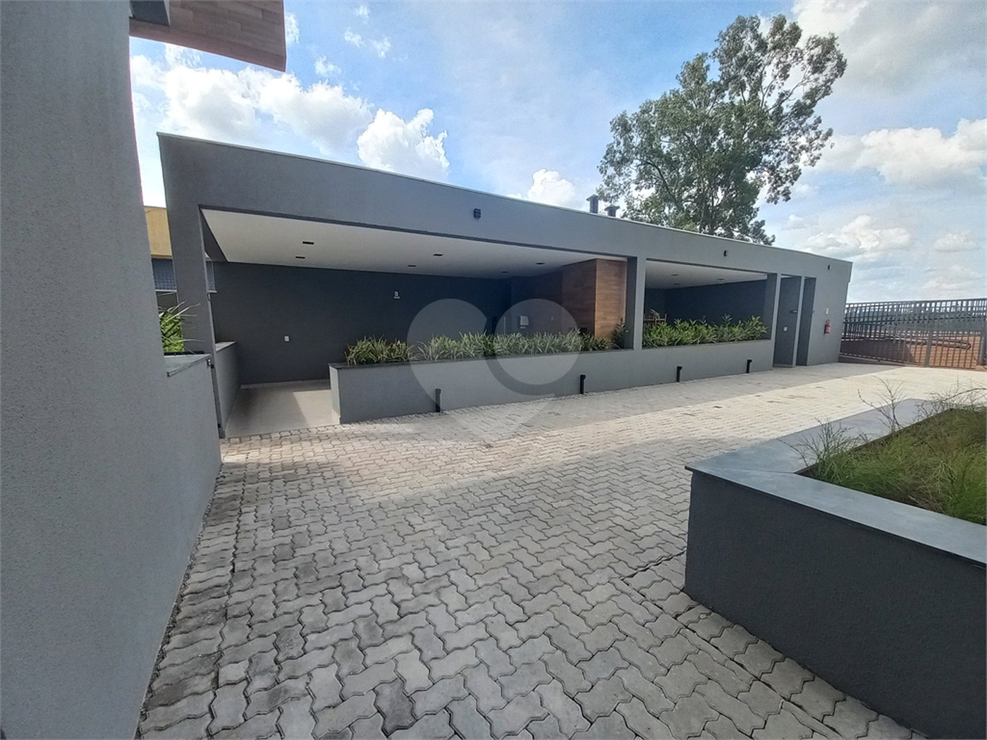 Apartamento à venda com 2 quartos, sendo 1 suíte,  em Além Ponte, Sorocaba, SP