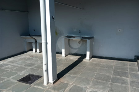 Casa à venda com 3 quartos, sendo 2 suítes, em Jardim Maria Duarte, São Paulo, SP