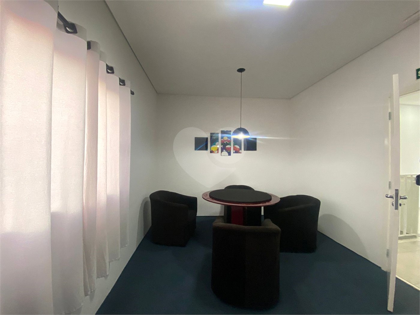 Apartamento à venda com 2 quartos em Vila Monteiro, Itapetininga, SP
