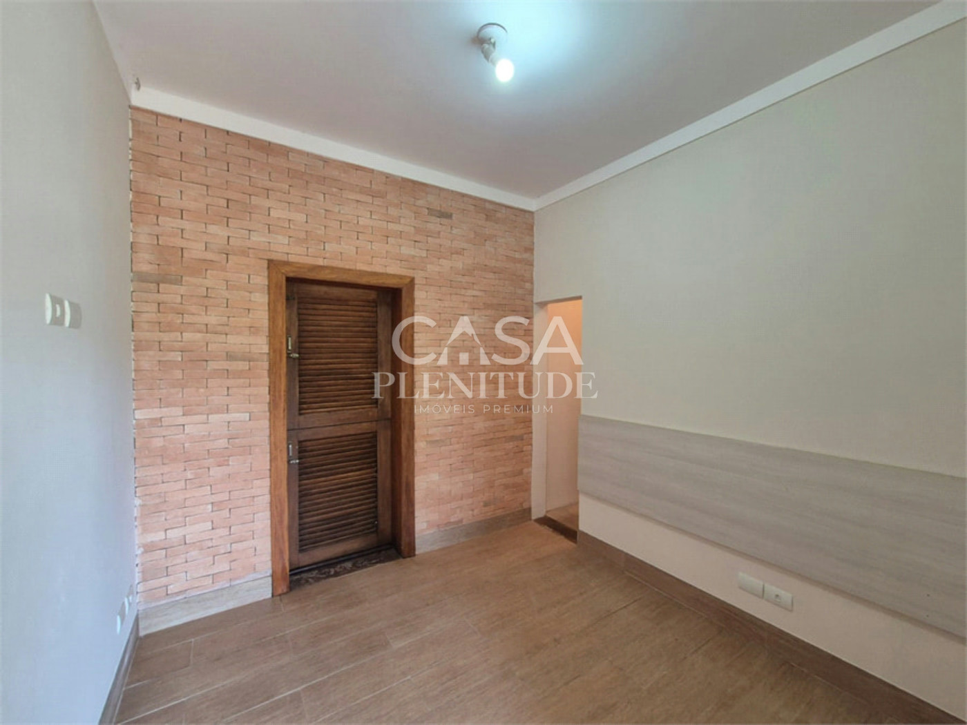 Casa em condomínio à venda ou para alugar com 3 suítes em Village Ipanema Ii, Araçoiaba da Serra, SP
