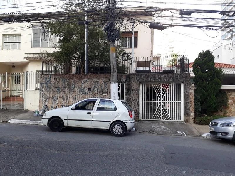 Sobrado à venda com 4 quartos em Brooklin Paulista, São Paulo, SP