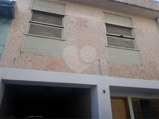 Sobrado à venda ou para alugar com 4 quartos, sendo 2 suítes,  em Santana, São Paulo, SP