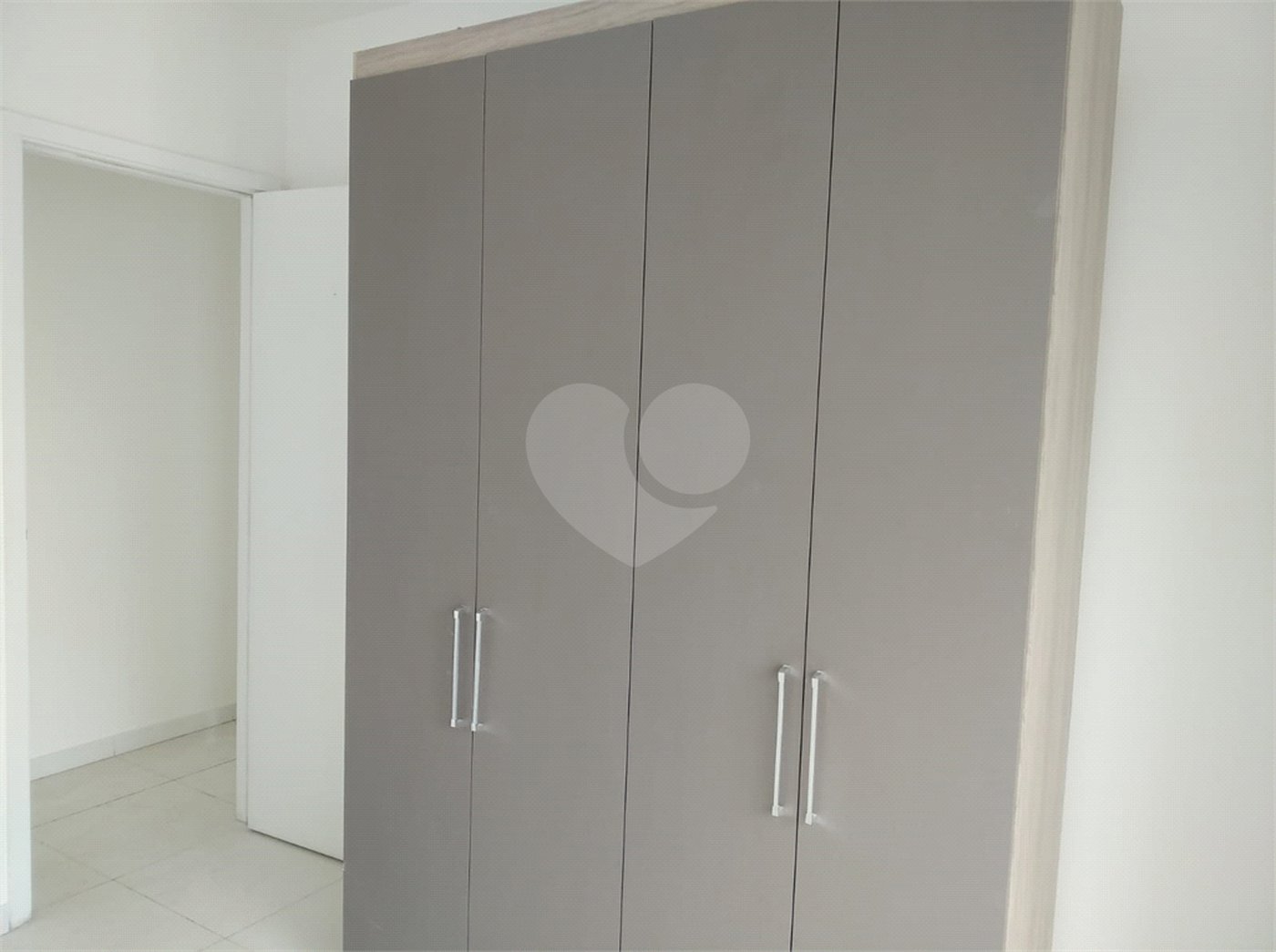 Apartamento para alugar com 2 quartos em Vila Anastácio, São Paulo, SP