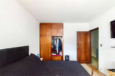 Sobrado à venda com 5 quartos, sendo 1 suíte, em Vila Monumento, São Paulo, SP