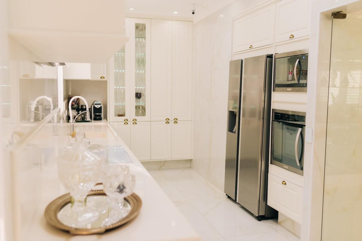 Cobertura Duplex 4 suítes, porteira fechada, piscina privativa e acabamentos exclusivos, em Santos