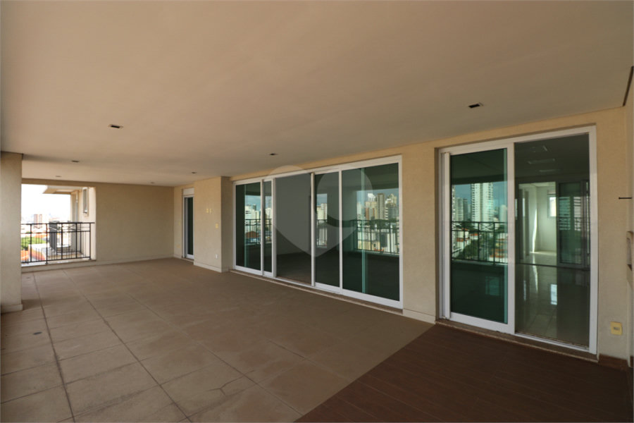 Apartamento à venda com 4 quartos, sendo 2 suítes, em Santana, São Paulo, SP