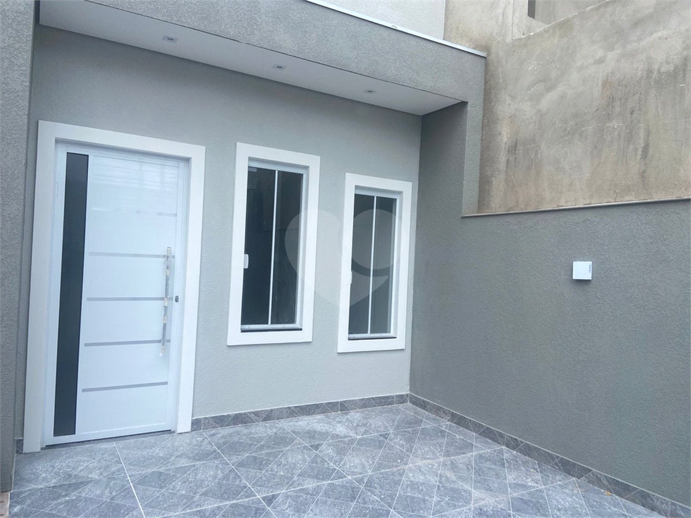 Casa à venda com 2 quartos, sendo 1 suíte, em Jardim Vergínia, Sorocaba, SP