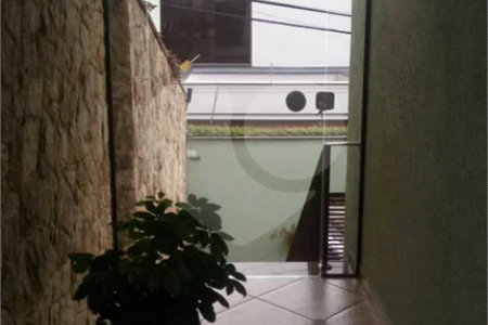 Casa à venda com 3 suítes em Jardim Franca, São Paulo, SP