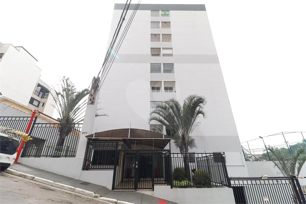 Apartamento à venda com 3 quartos, sendo 1 suíte, em Vila Mazzei, São Paulo, SP