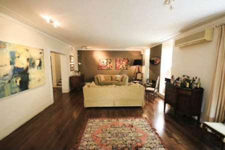 Casa à venda com 3 quartos, sendo 2 suítes,  em Vila Tramontano, São Paulo, SP