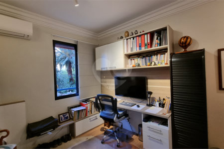 Apartamento à venda com 3 quartos, sendo 1 suíte,  em Brooklin Paulista, São Paulo, SP