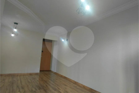 Apartamento para alugar com 4 quartos, sendo 1 suíte, em Vila Sônia, São Paulo, SP