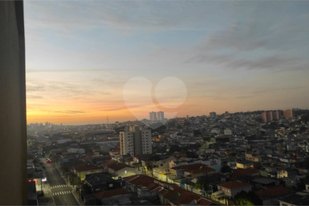 Apartamento à venda com 3 quartos, sendo 1 suíte,  em Vila Santo Estéfano, São Paulo, SP