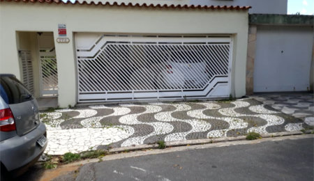 Sobrado à venda com 3 quartos, sendo 1 suíte,  em Campo Belo, São Paulo, SP