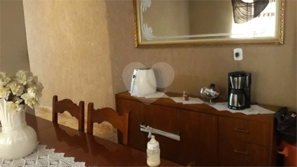 Sobrado à venda com 3 quartos, sendo 1 suíte, em Parque Continental I, Guarulhos, SP