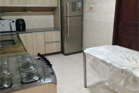 Sobrado à venda com 4 quartos, sendo 2 suítes, em Instituto de Previdência, São Paulo, SP