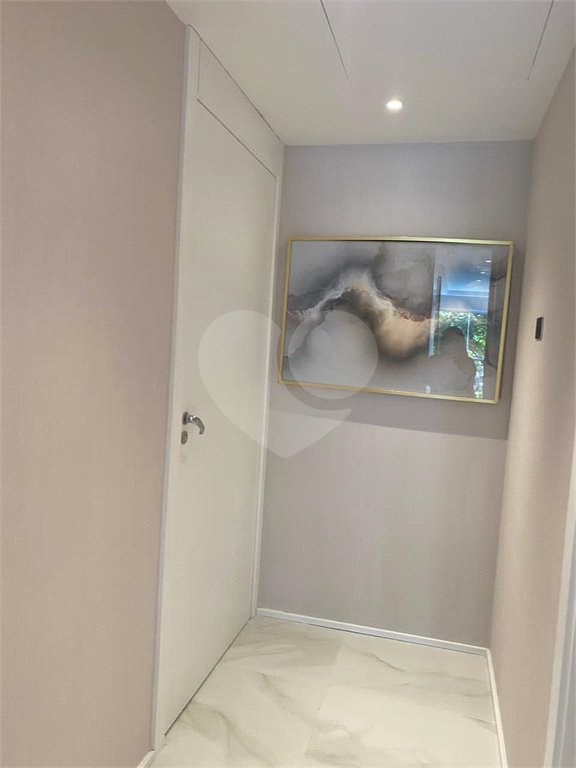 Apartamento à venda com 3 suítes em Jardim das Acácias, São Paulo, SP