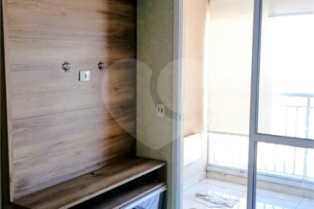 Apartamento à venda com 3 quartos, sendo 1 suíte,  em Vila Maria Alta, São Paulo, SP