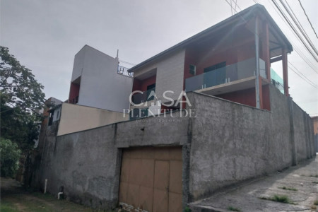 Sobrado à venda com 4 suítes em Jardim Santo Amaro, Sorocaba, SP