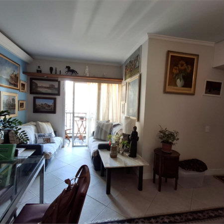 Apartamento à venda com 2 quartos, sendo 1 suíte, em Moema, São Paulo, SP