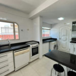 Apartamento com 3 dormitórios à venda, 120 m² por R$ 930.000,00 - Balneário Cidade Atlântica - Guarujá/SP