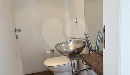 Apartamento à venda com 2 suítes em Cerqueira César, São Paulo, SP