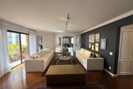 Apartamento à venda ou para alugar com 4 quartos, sendo 2 suítes, em Jardim Paulista, São Paulo, SP