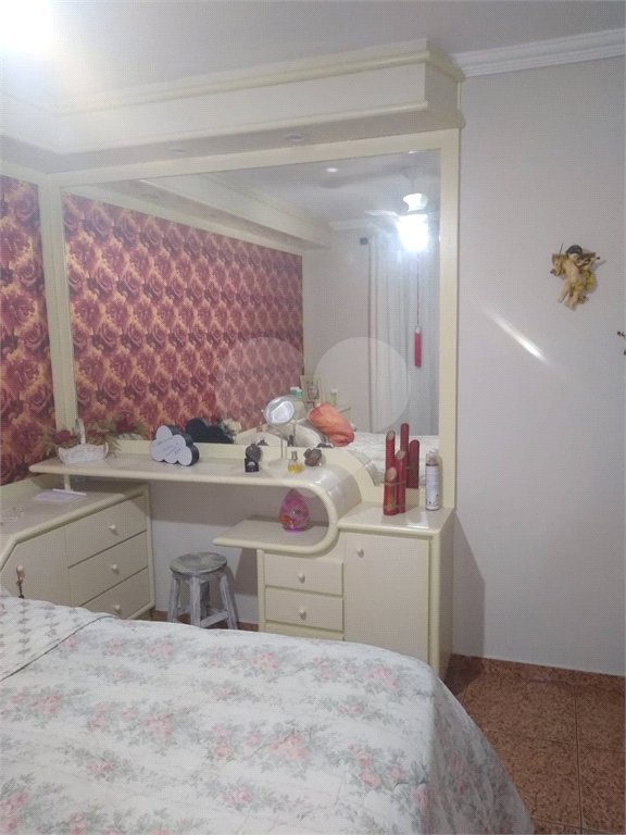 Apartamento à venda com 4 quartos, sendo 1 suíte, em Vila Galvão, Guarulhos, SP