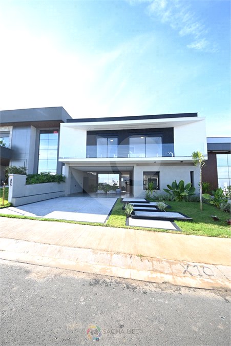 Casa à venda com 4 suítes no condomínio Residencial Dona Maria Candida, Indaiatuba - SP
