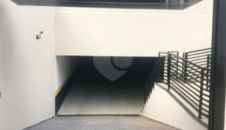 Casa à venda com 3 quartos, sendo 1 suíte, no condomínio Cond Batinga, São Paulo - SP