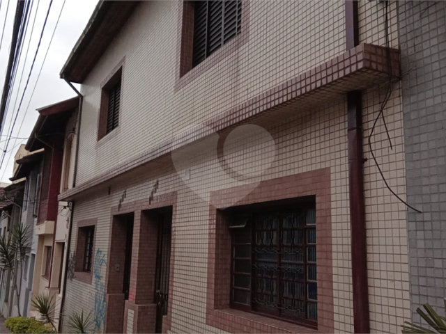 Sobrado à venda com 2 quartos em Santana, São Paulo, SP