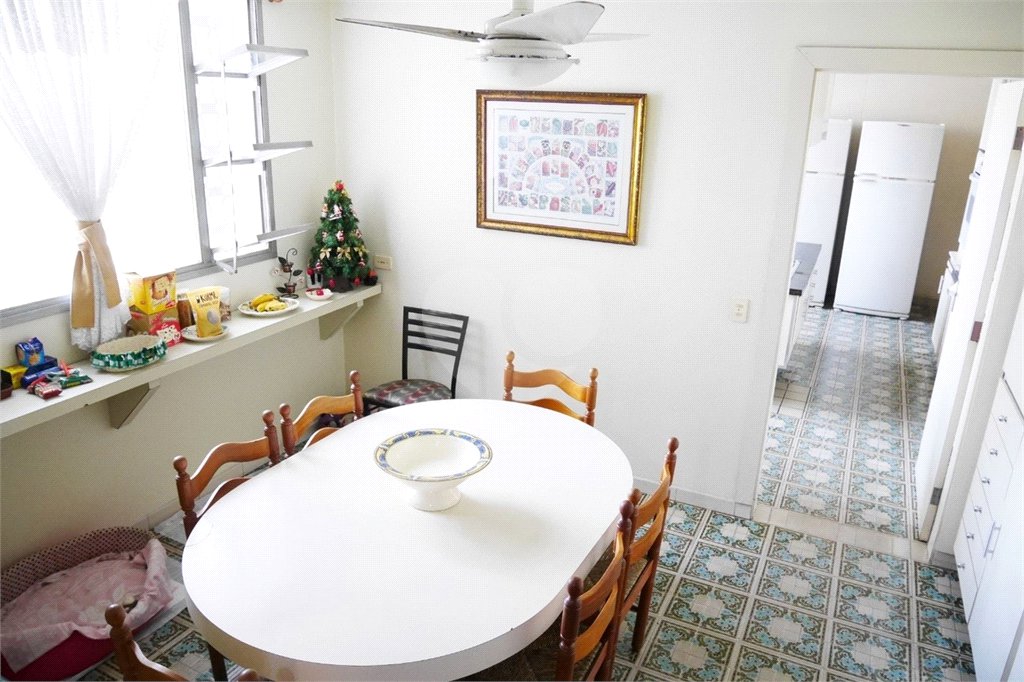 Casa à venda com 4 quartos, sendo 1 suíte,  em Jardim Guedala, São Paulo, SP