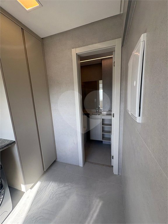 Apartamento à venda com 3 suítes em Urbanova, São José dos Campos, SP
