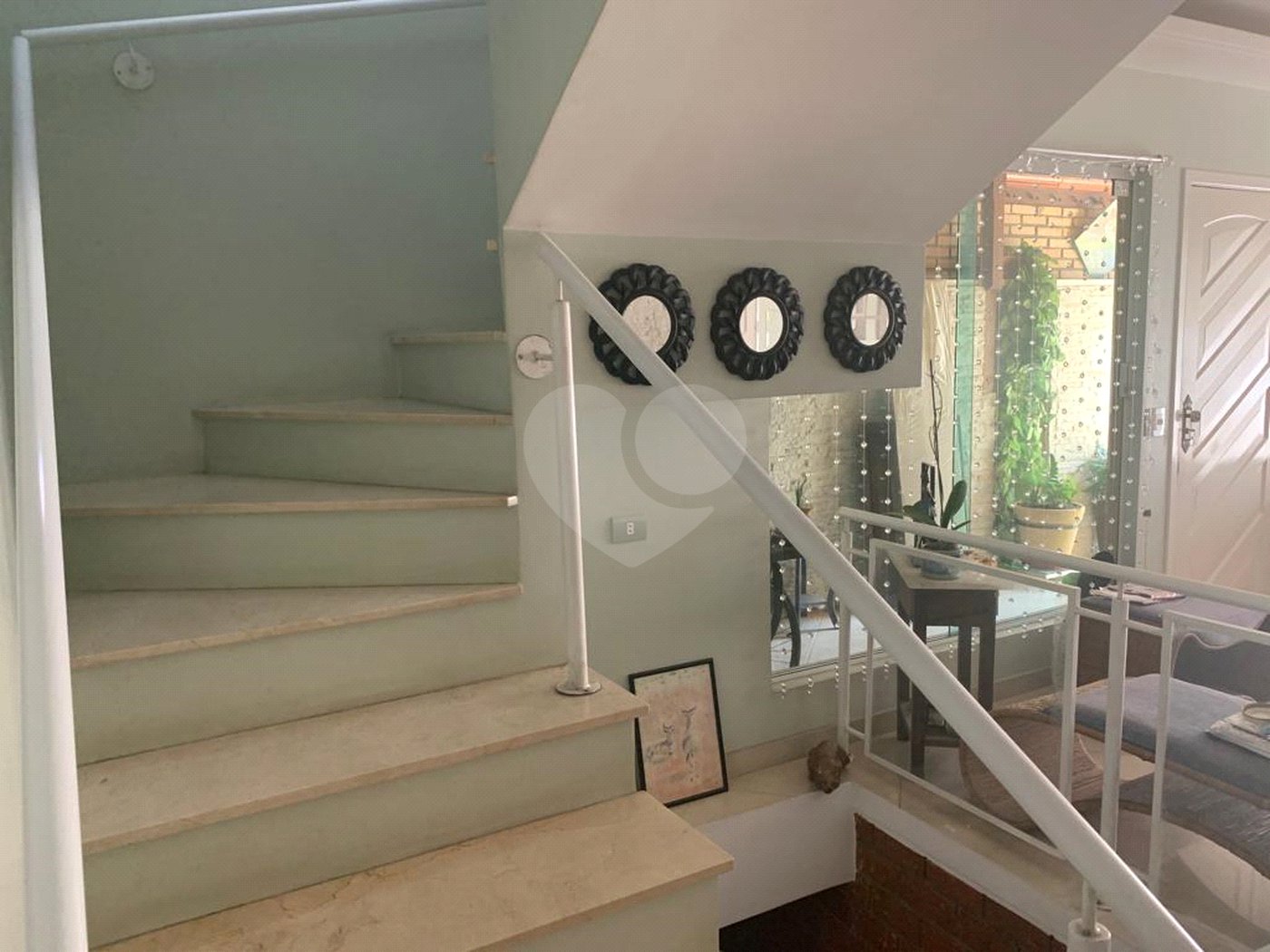 Casa à venda com 3 quartos, sendo 1 suíte, no condomínio Greenland, São Paulo - SP