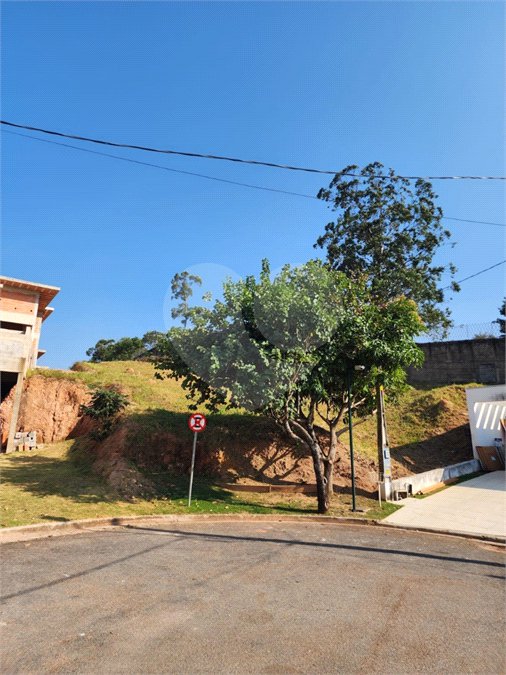 Terreno à venda no condomínio Residencial Delle Stelle, Louveira - SP