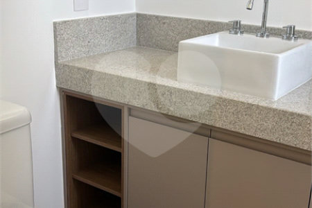 Apartamento à venda com 1 suíte em Vila Itapura, Campinas, SP
