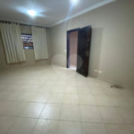 Casa à venda com 3 quartos, sendo 1 suíte, em Vila Valença, São Vicente, SP