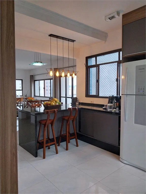 Apartamento à venda com 4 quartos, sendo 1 suíte, em Vila Ipojuca, São Paulo, SP