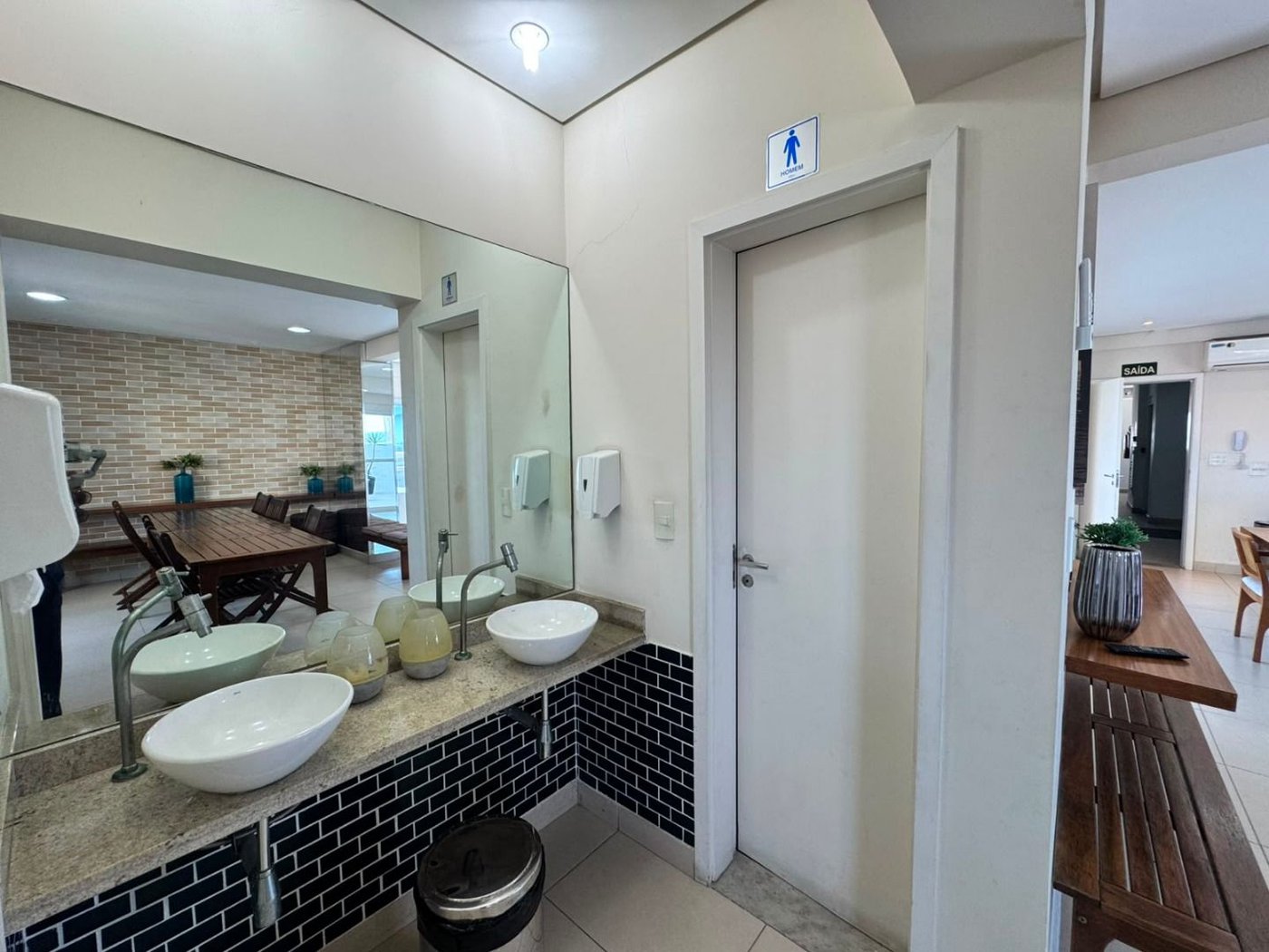 Apartamento com 1 dormitório à venda, 57 m² por R$ 750.000,00 - Ponta da Praia - Santos/SP