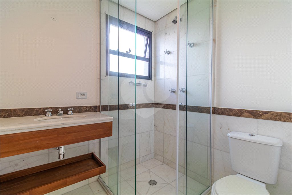 Apartamento à venda com 4 suítes em Jardim Marajoara, São Paulo, SP